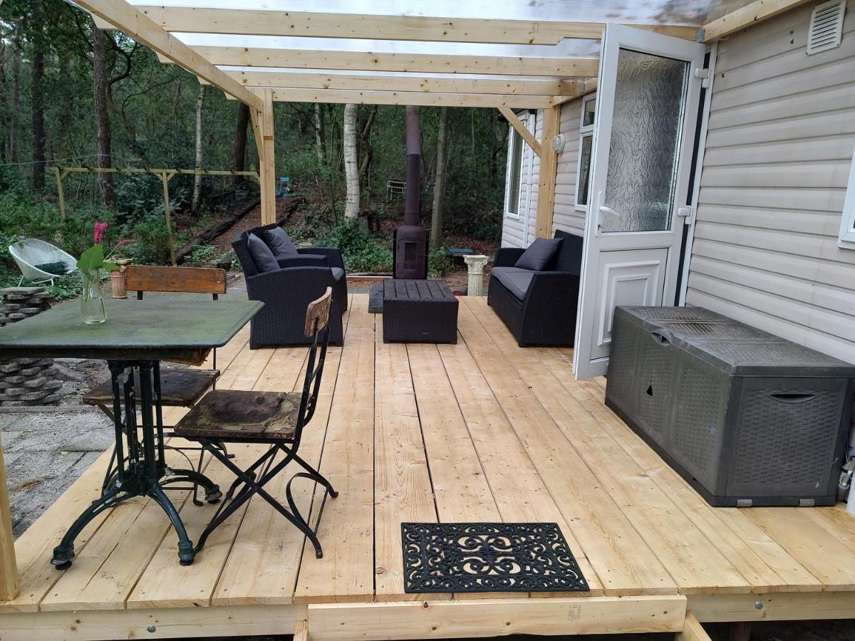 Chalet Met Veranda Aan Bosrand Vledder 외부 사진